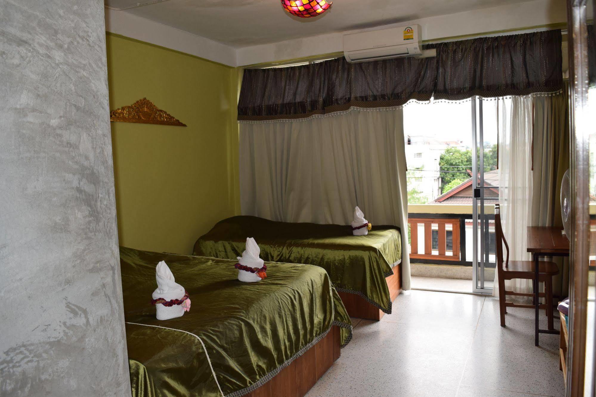 At Phra Sing Hotel Chiang Mai Exterior foto